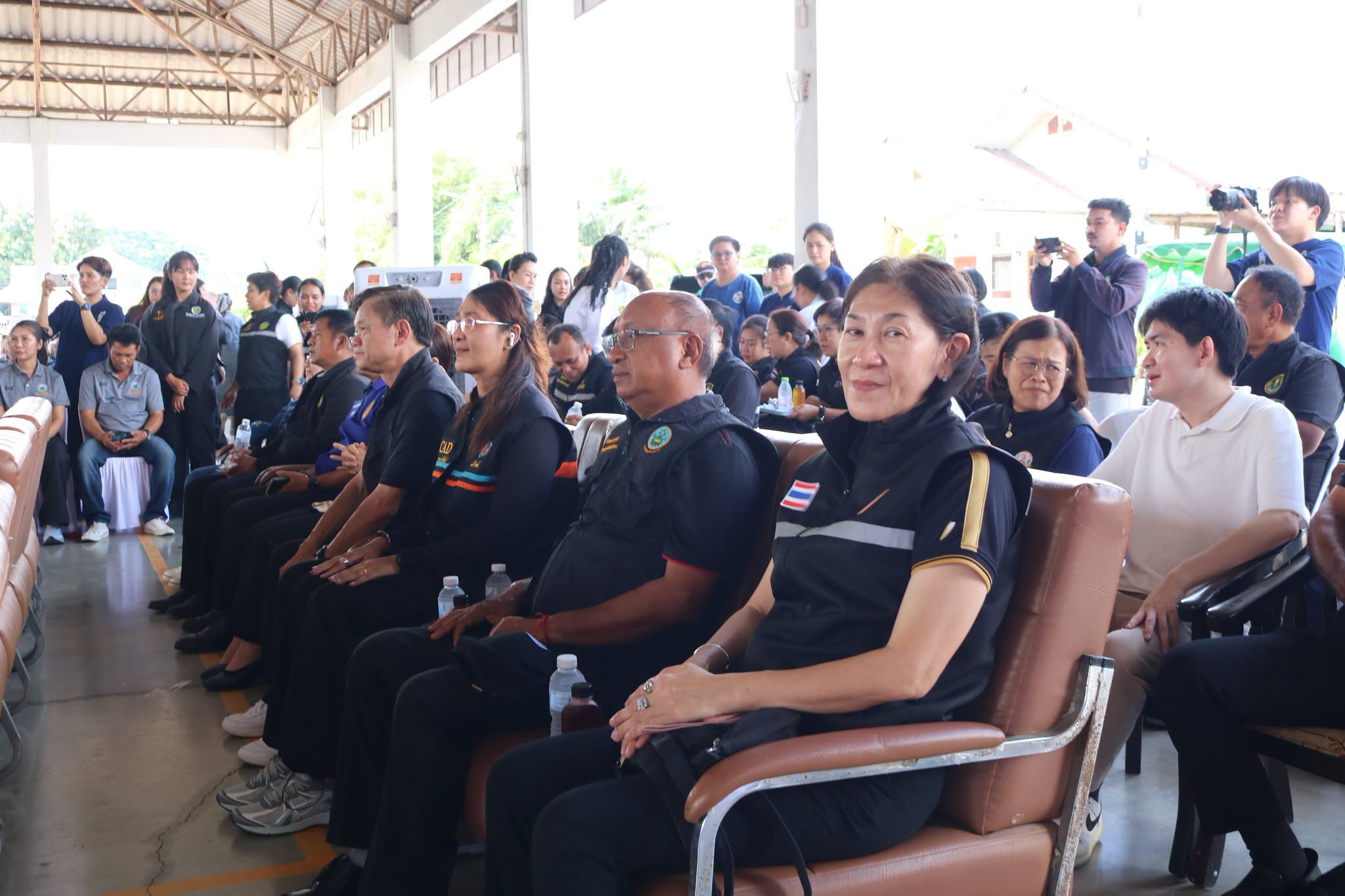 title - ส.ป.ก. ร่วมติดตามรัฐมนตรีช่วยว่าการกระทรวงเกษตรและสหกรณ์ (นางสาวปิยะรัฐชย์ ติยะไพรัช) ลงพื้นที่ตรวจราชการในจังหวัดราชบุรี